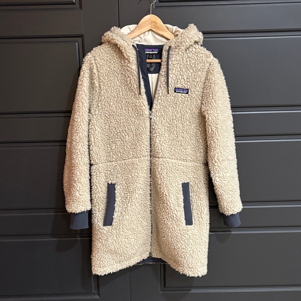 Patagonia Cream Fleece Hooded Jacket